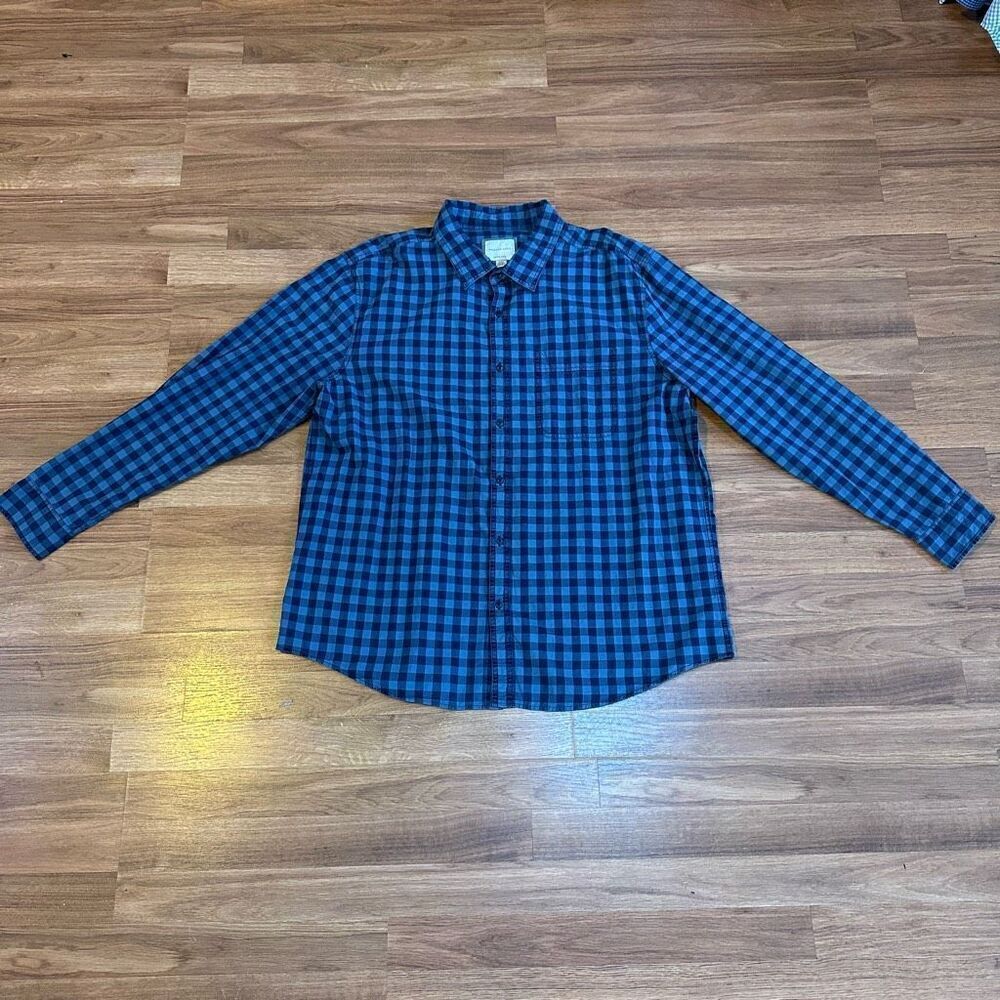 American Eagle Outfitters Super Soft, Blue, Plaid, Collared, Button Up, Long Sle